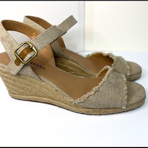 Lucky Brand Mindra Women's Frayed Canvas Wedge Sandal Beige Size 9M/40